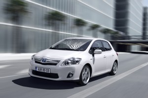 Toyota Auris HSD dar pe dinafară arată bine.