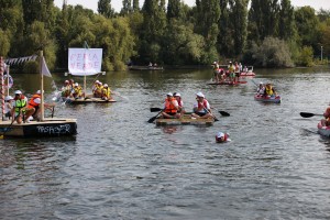 Cursa plute din PET-uri Gratar curat_Foto Vlad Basca